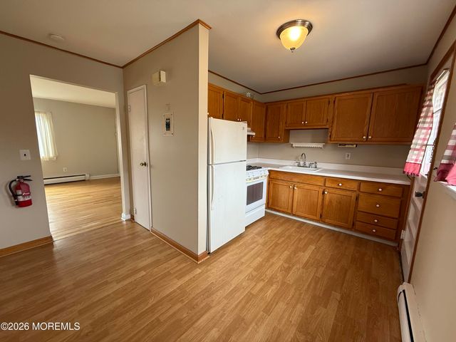 15 Azalea Court A, Eatontown, NJ 07724