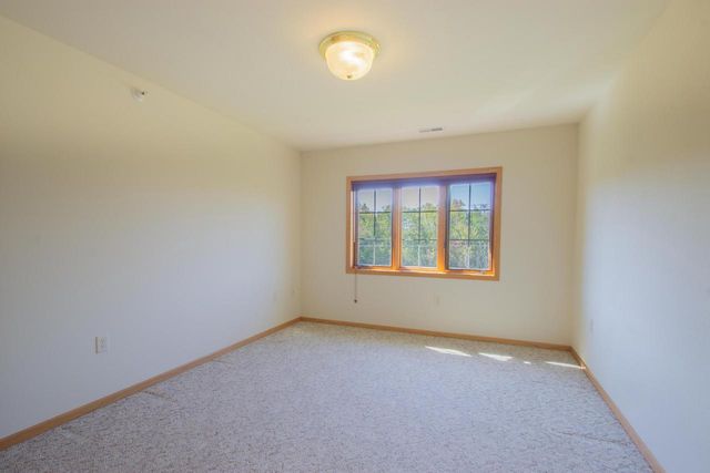 245 Oconomowoc PARKWAY, Oconomowoc, WI 53066