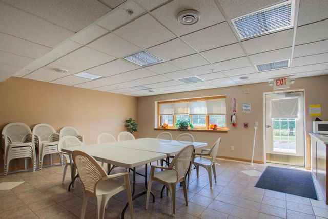 245 Oconomowoc PARKWAY, Oconomowoc, WI 53066