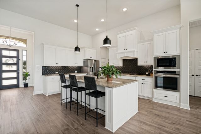 235 Heirloom Drive, Mclendon Chisholm, TX 75032