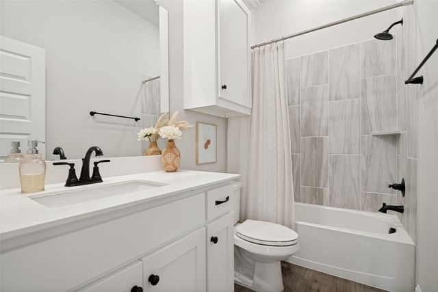 235 Heirloom Drive, Mclendon Chisholm, TX 75032