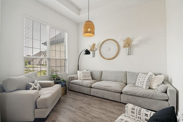 235 Heirloom Drive, Mclendon Chisholm, TX 75032