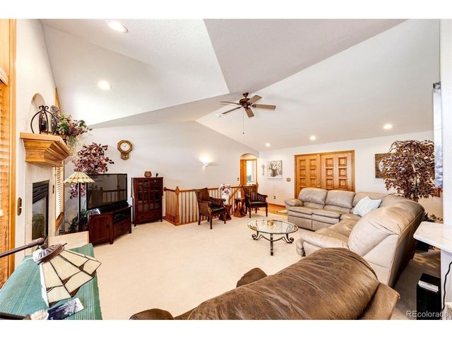 859 Shoshone St, Strasburg, CO 80136