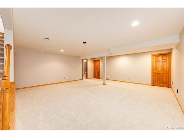 859 Shoshone St, Strasburg, CO 80136