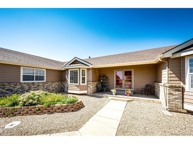 859 Shoshone St, Strasburg, CO 80136