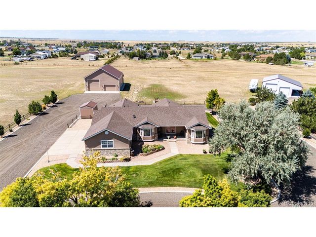 859 Shoshone St, Strasburg, CO 80136