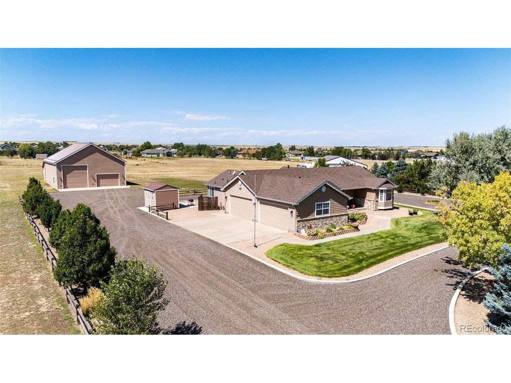 859 Shoshone St, Strasburg, CO 80136