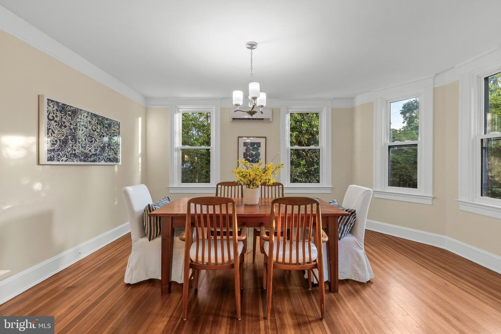 Image 13 of property listing at 5115 MAPLE PARK AVE, Baltimore, MD 21207