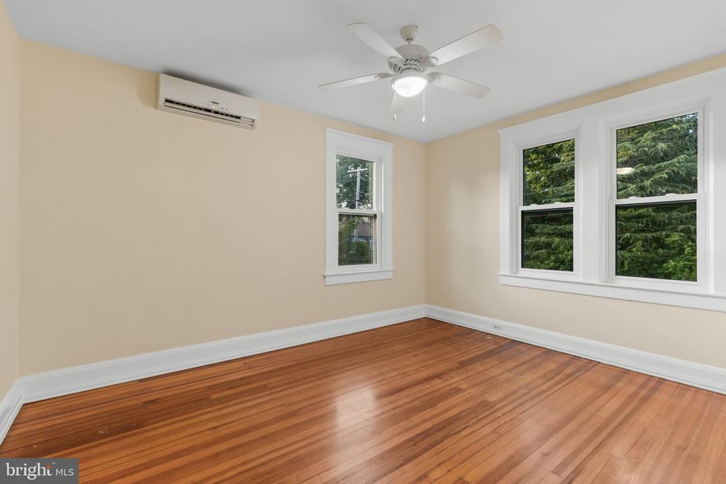 Image 24 of property listing at 5115 MAPLE PARK AVE, Baltimore, MD 21207