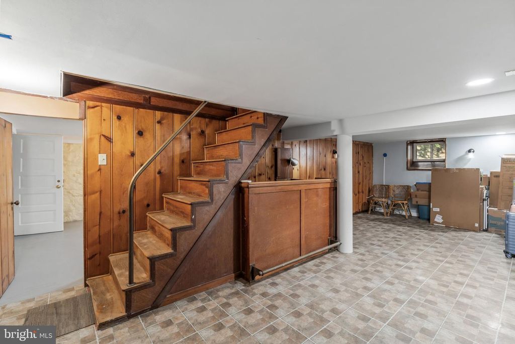 Image 31 of property listing at 5115 MAPLE PARK AVE, Baltimore, MD 21207