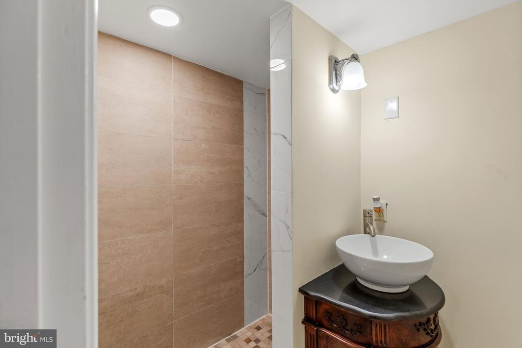 Image 33 of property listing at 5115 MAPLE PARK AVE, Baltimore, MD 21207