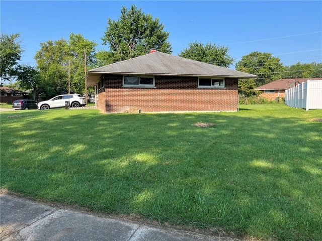 5669 Traymore Drive, Huber Heights, OH 45424