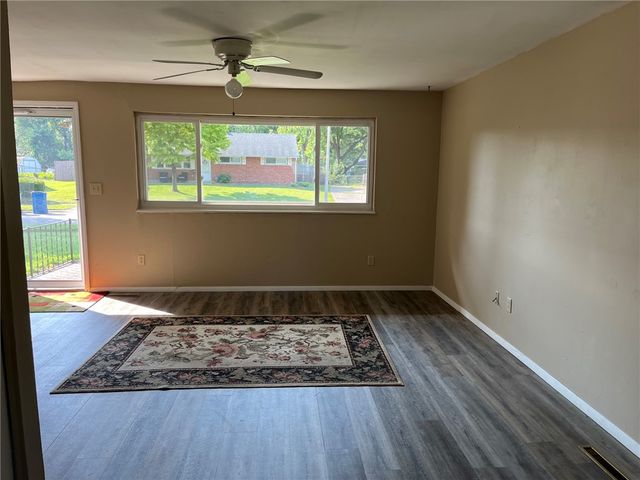 5669 Traymore Drive, Huber Heights, OH 45424