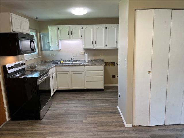 5669 Traymore Drive, Huber Heights, OH 45424