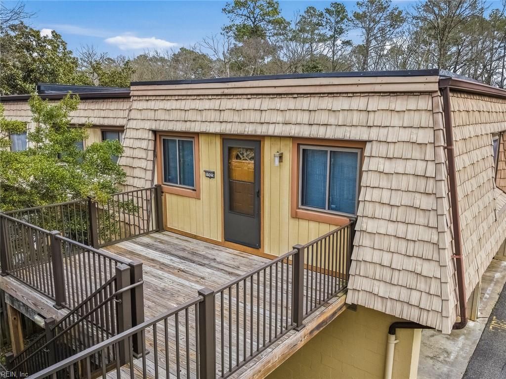 1525 Malibu PL, Newport News, VA 23608