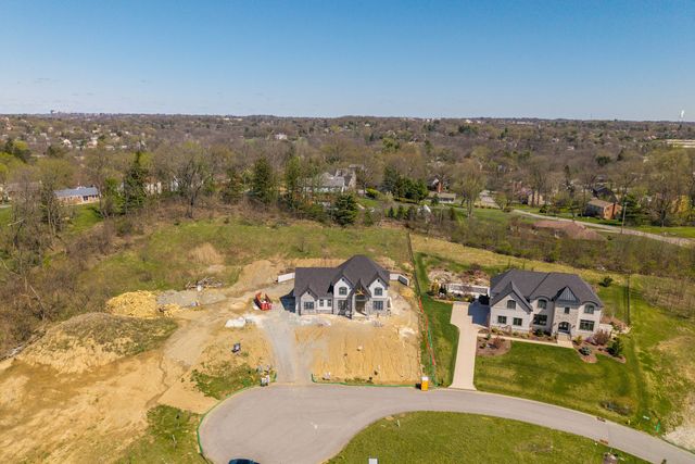 2210 Tree Top Lane LANE, Upper St Clair, PA 15241