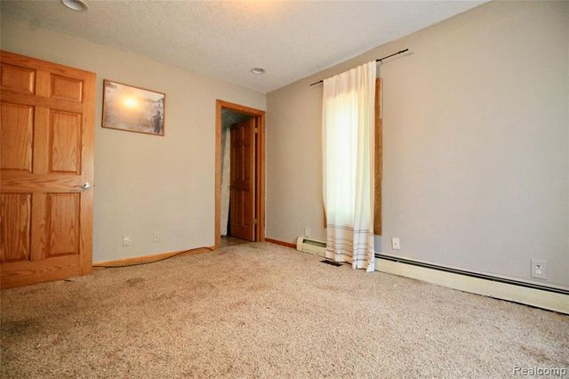 3515 Lahring, Linden, MI 48451