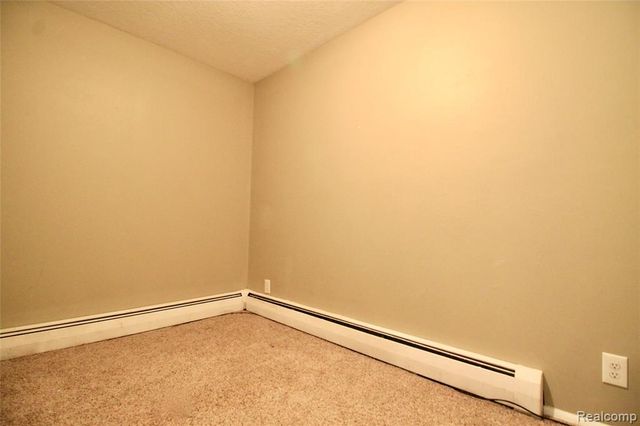 3515 Lahring, Linden, MI 48451