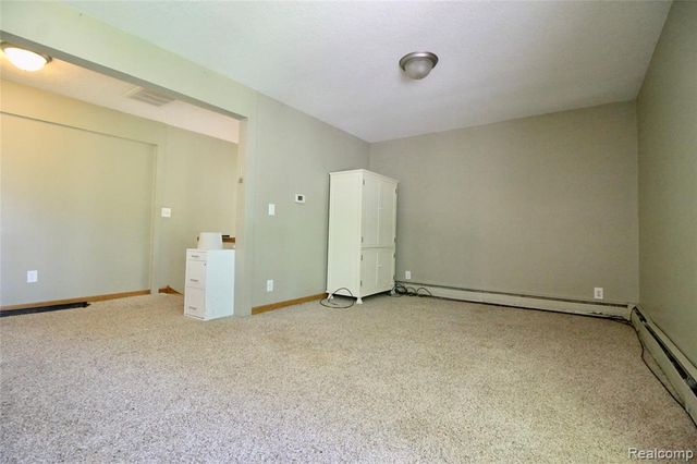 3515 Lahring, Linden, MI 48451