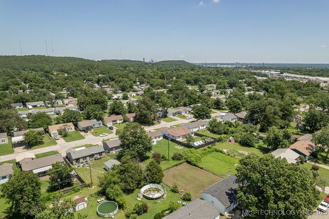 3743 W 45th Street, Tulsa, OK 74107