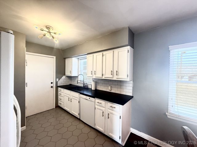 3743 W 45th Street, Tulsa, OK 74107