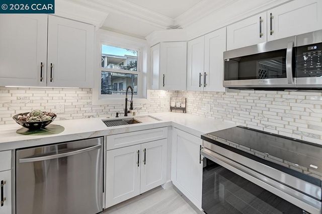 2601 Pine Knoll Dr 16, Walnut Creek, CA 94595