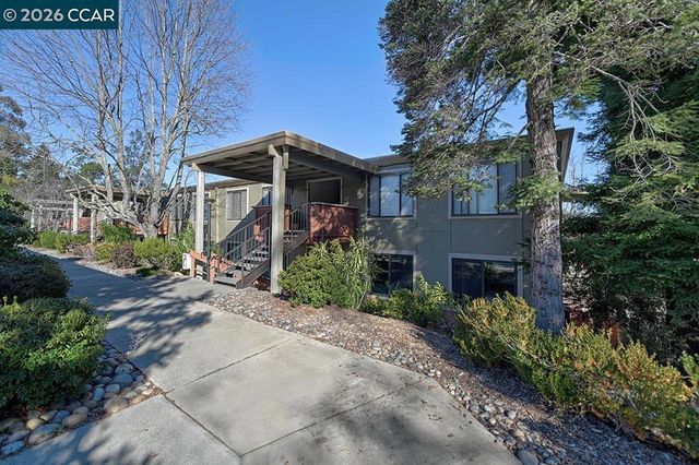 2601 Pine Knoll Dr 16, Walnut Creek, CA 94595