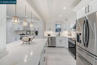 2601 Pine Knoll Dr 16, Walnut Creek, CA 94595