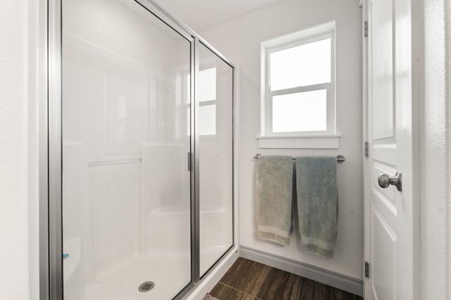 7028 S Woodhaven Dr, Spokane, WA 99224