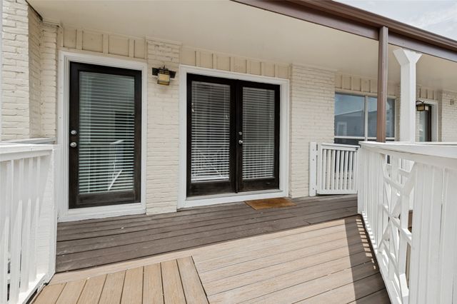 5932 Sandhurst Lane 216, Dallas, TX 75206