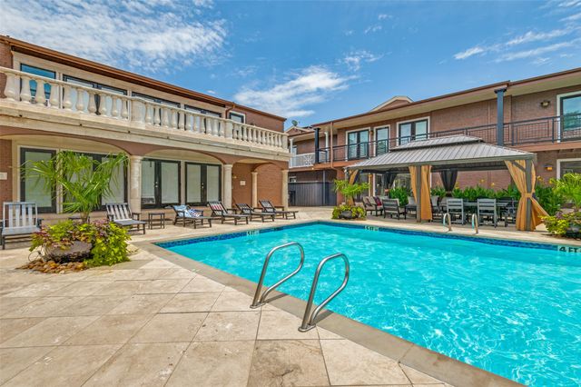 5932 Sandhurst Lane 216, Dallas, TX 75206