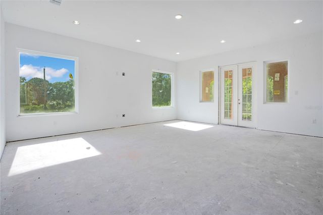 818 LAKE AGNES DRIVE, Polk City, FL 33868