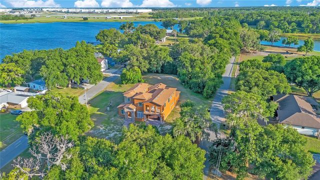 818 LAKE AGNES DRIVE, Polk City, FL 33868