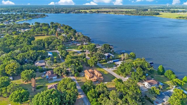 818 LAKE AGNES DRIVE, Polk City, FL 33868