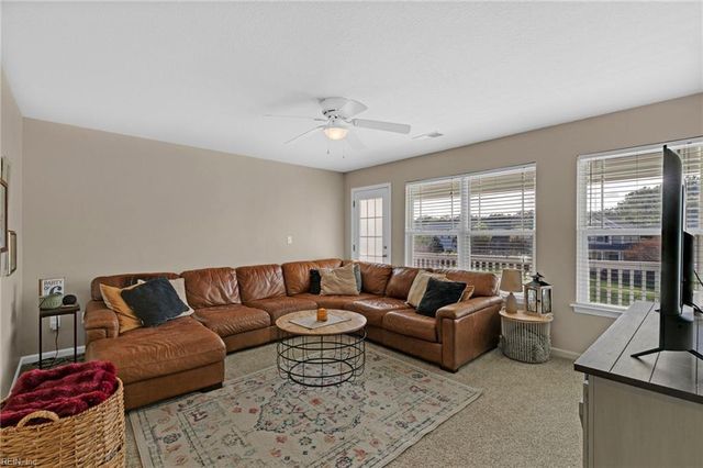 6181 Roland Smith DR, Gloucester, VA 23061