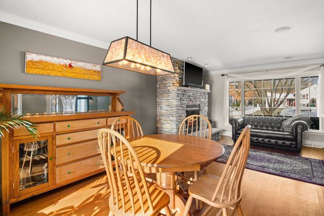 1342 Chillem Drive, Batavia, IL 60510