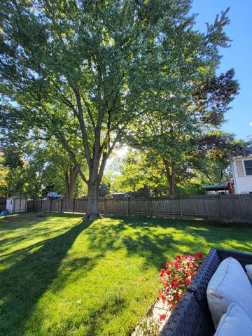 1342 Chillem Drive, Batavia, IL 60510