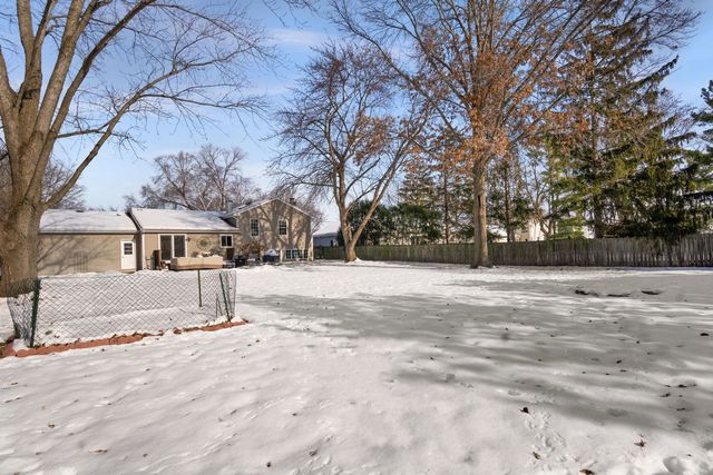 1342 Chillem Drive, Batavia, IL 60510