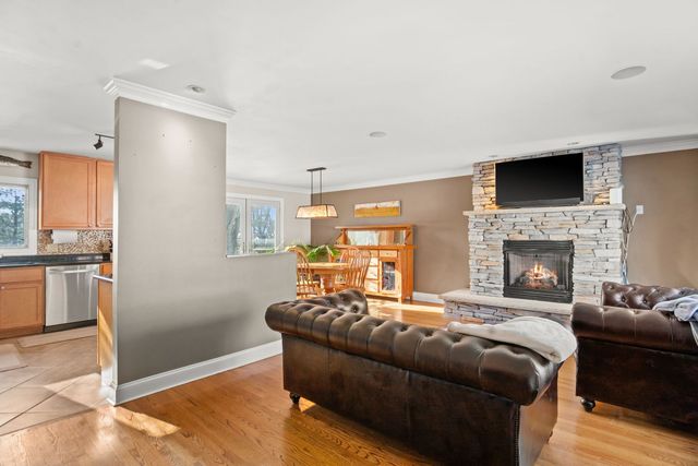 1342 Chillem Drive, Batavia, IL 60510