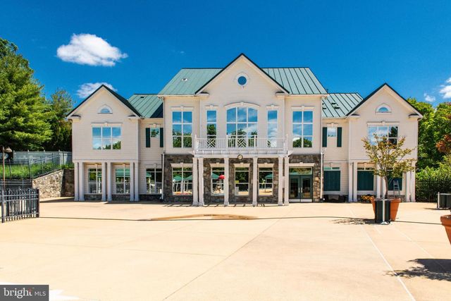 19854 ANNENBERG DR, Ashburn, VA 20147