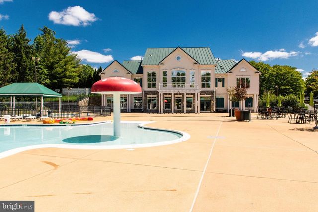19854 ANNENBERG DR, Ashburn, VA 20147