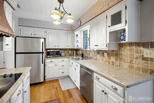 1 Beech Court, East Brunswick, NJ 08816