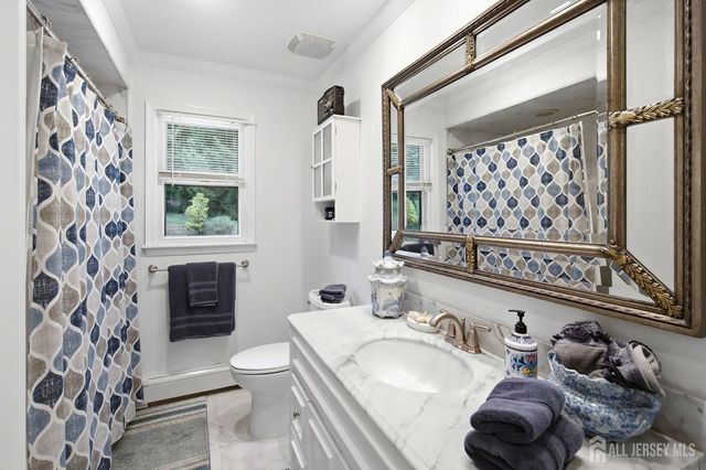 1 Beech Court, East Brunswick, NJ 08816
