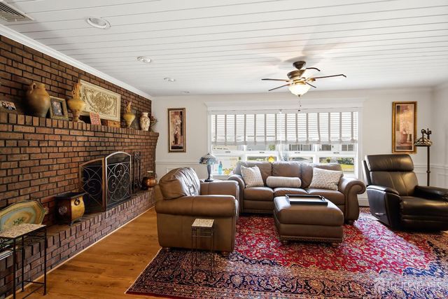 1 Beech Court, East Brunswick, NJ 08816
