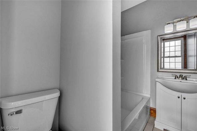 43 Bridge Street, Newton Falls, OH 44444