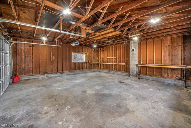 43 Bridge Street, Newton Falls, OH 44444