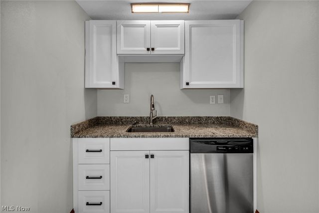 43 Bridge Street, Newton Falls, OH 44444