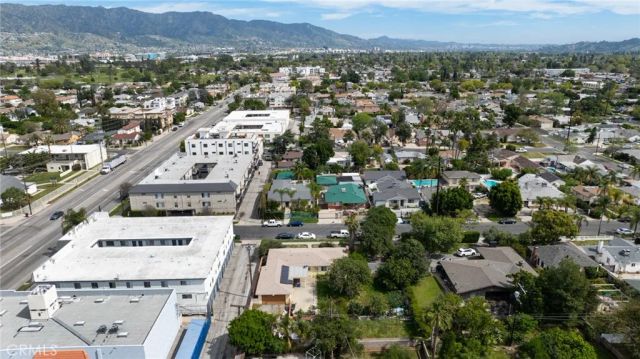 6339 Cleon Street, North Hollywood, CA 91606