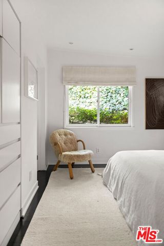 9648 Yoakum Drive, Beverly Hills, CA 90210