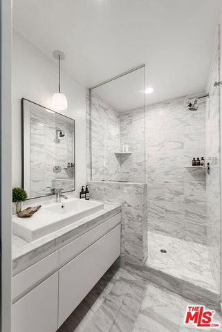 9648 Yoakum Drive, Beverly Hills, CA 90210